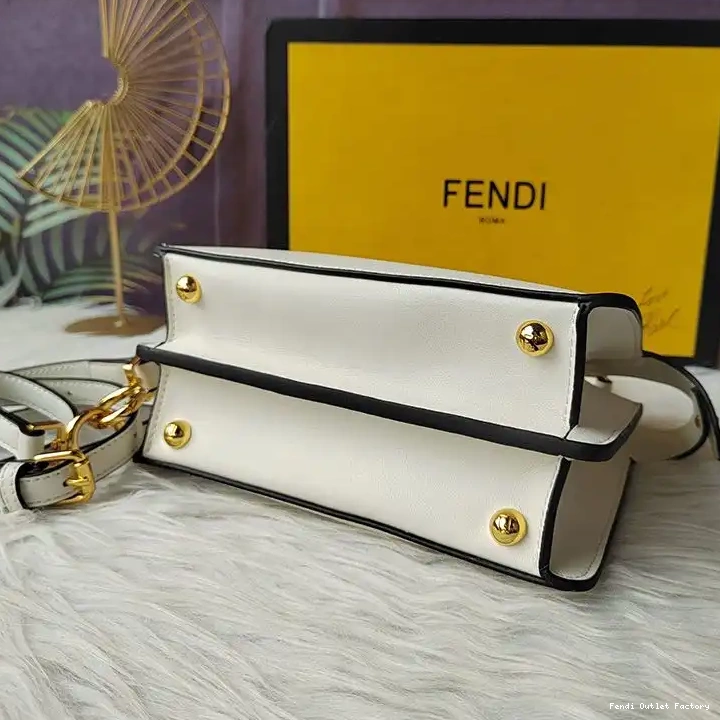 Vintage HOT Leather White In Petite Fendi Peekaboo Nappa ISeeU Bag 0506